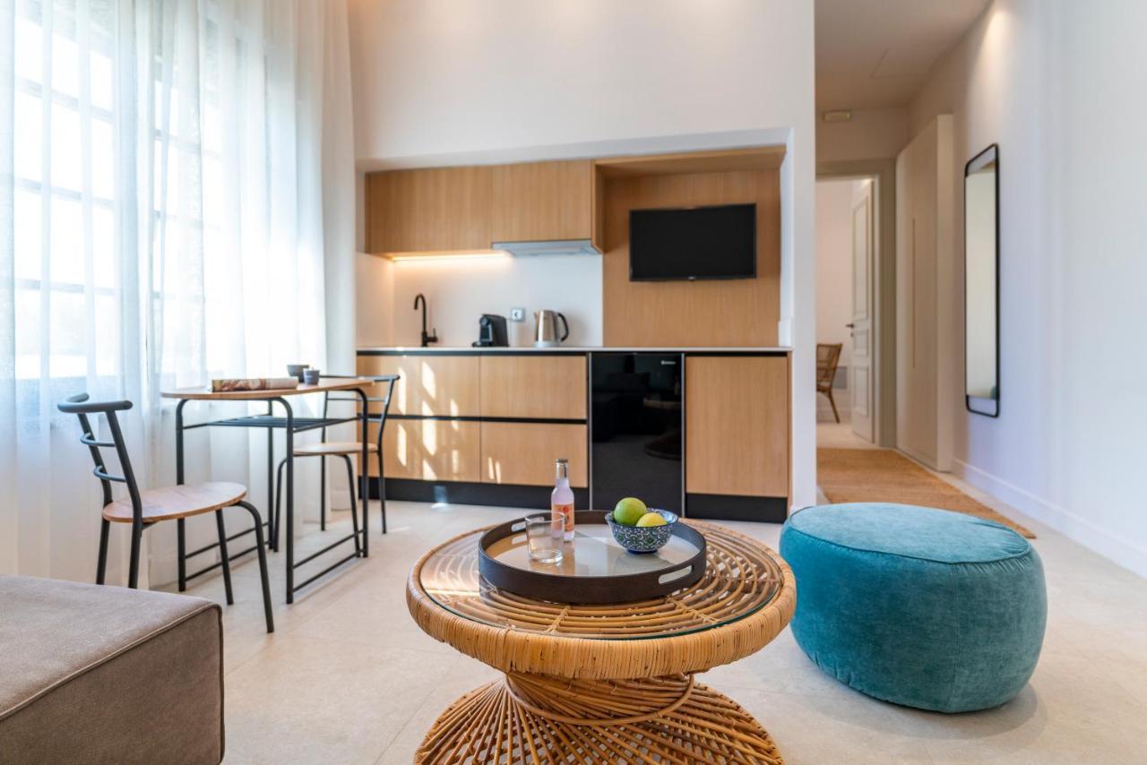 Naillac Elite Suites Rhodes City Екстериор снимка